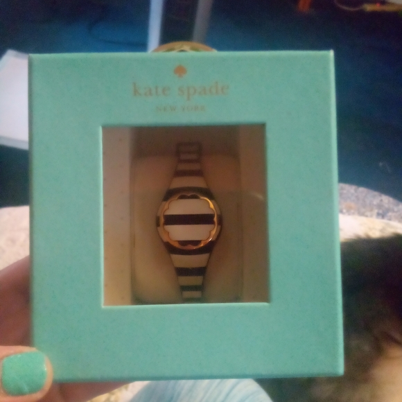 Kate Spade Pedometer - Picture 1 of 6